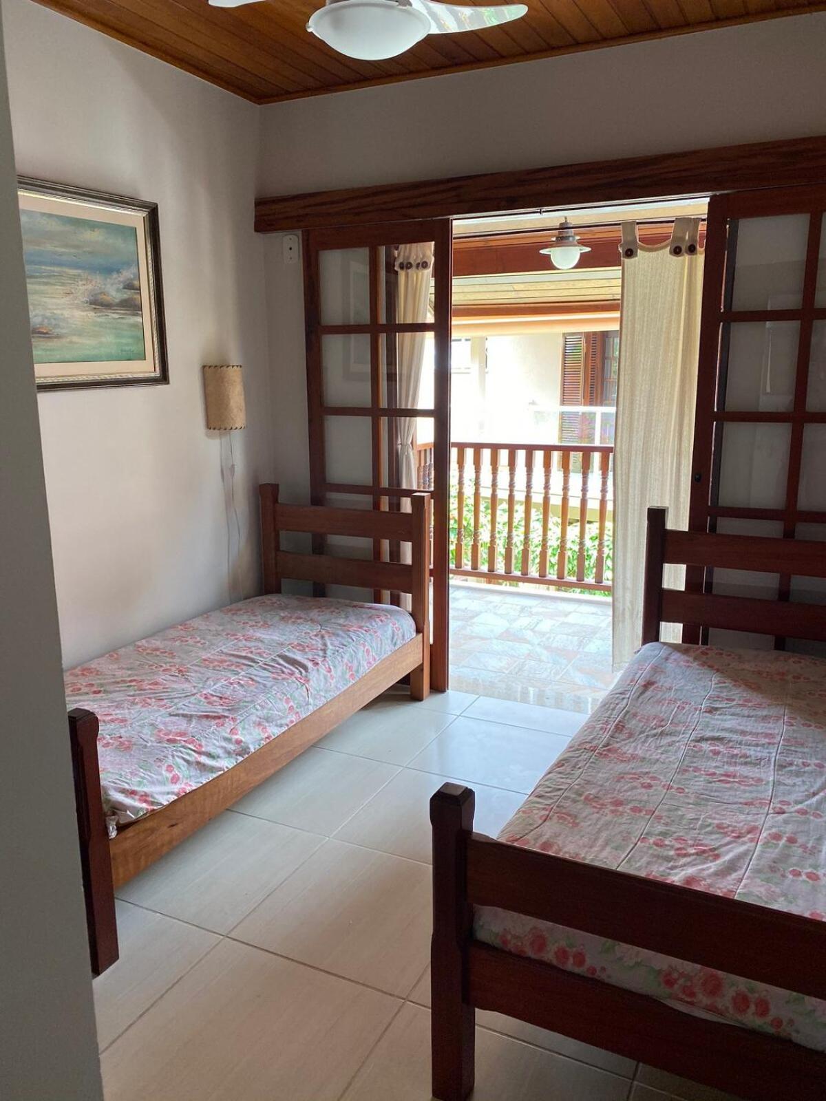 Casa Pe Na Areia Em Casa de férias Ubatuba